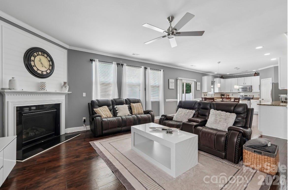 8810 Gray Willow Road — Charlotte