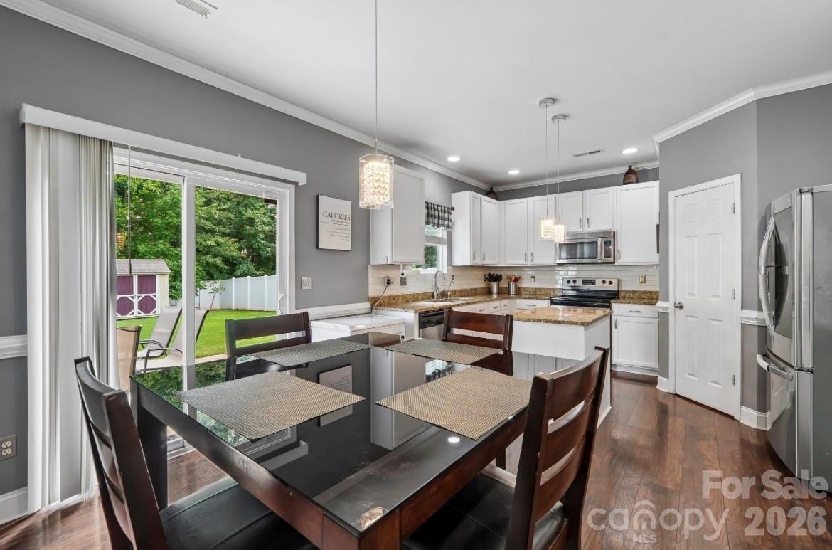 8810 Gray Willow Road — Charlotte