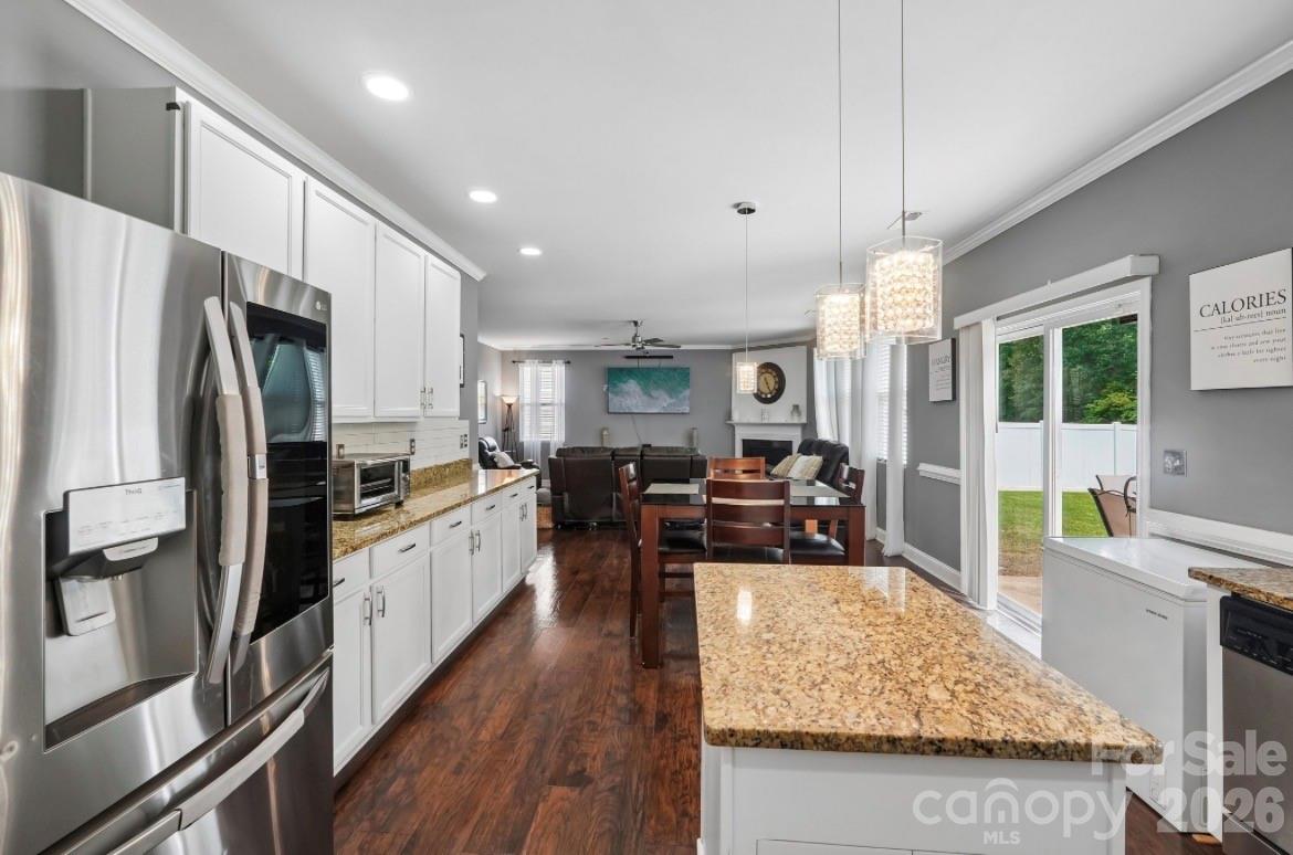 8810 Gray Willow Road — Charlotte