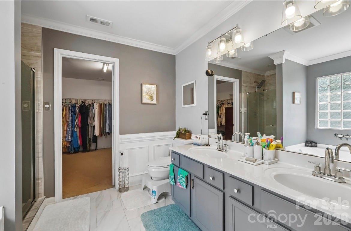 8810 Gray Willow Road — Charlotte