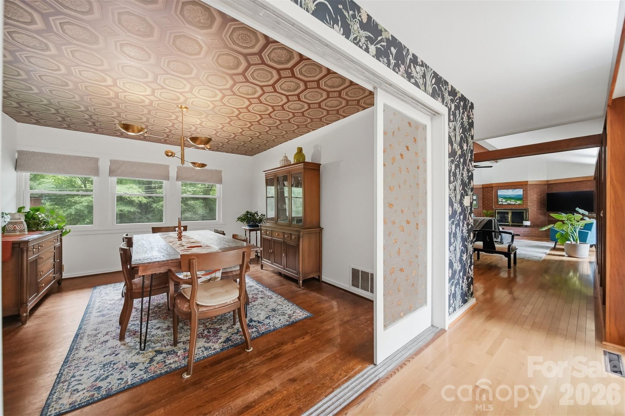 120 Woodland Drive — Morganton