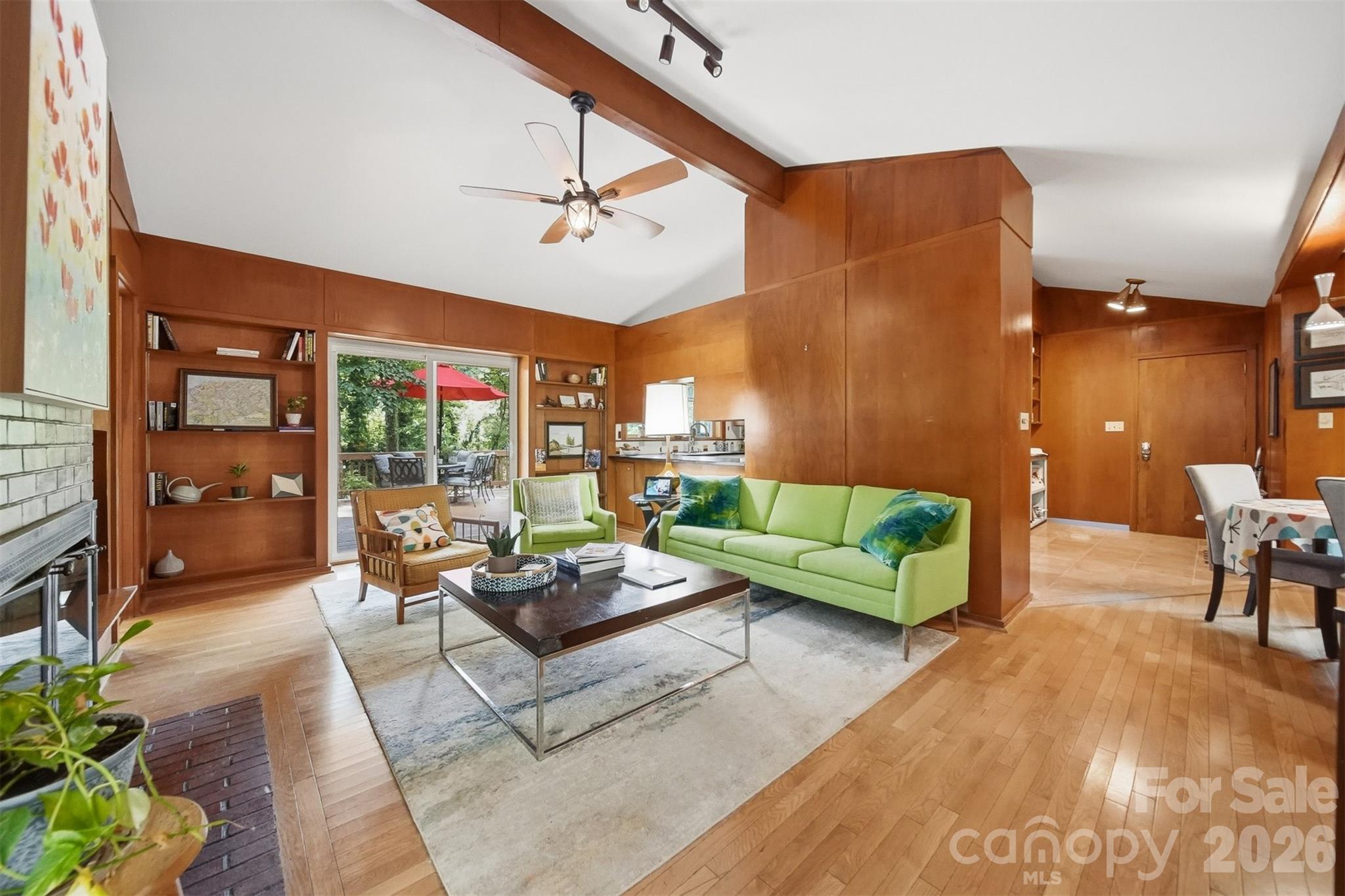 120 Woodland Drive — Morganton