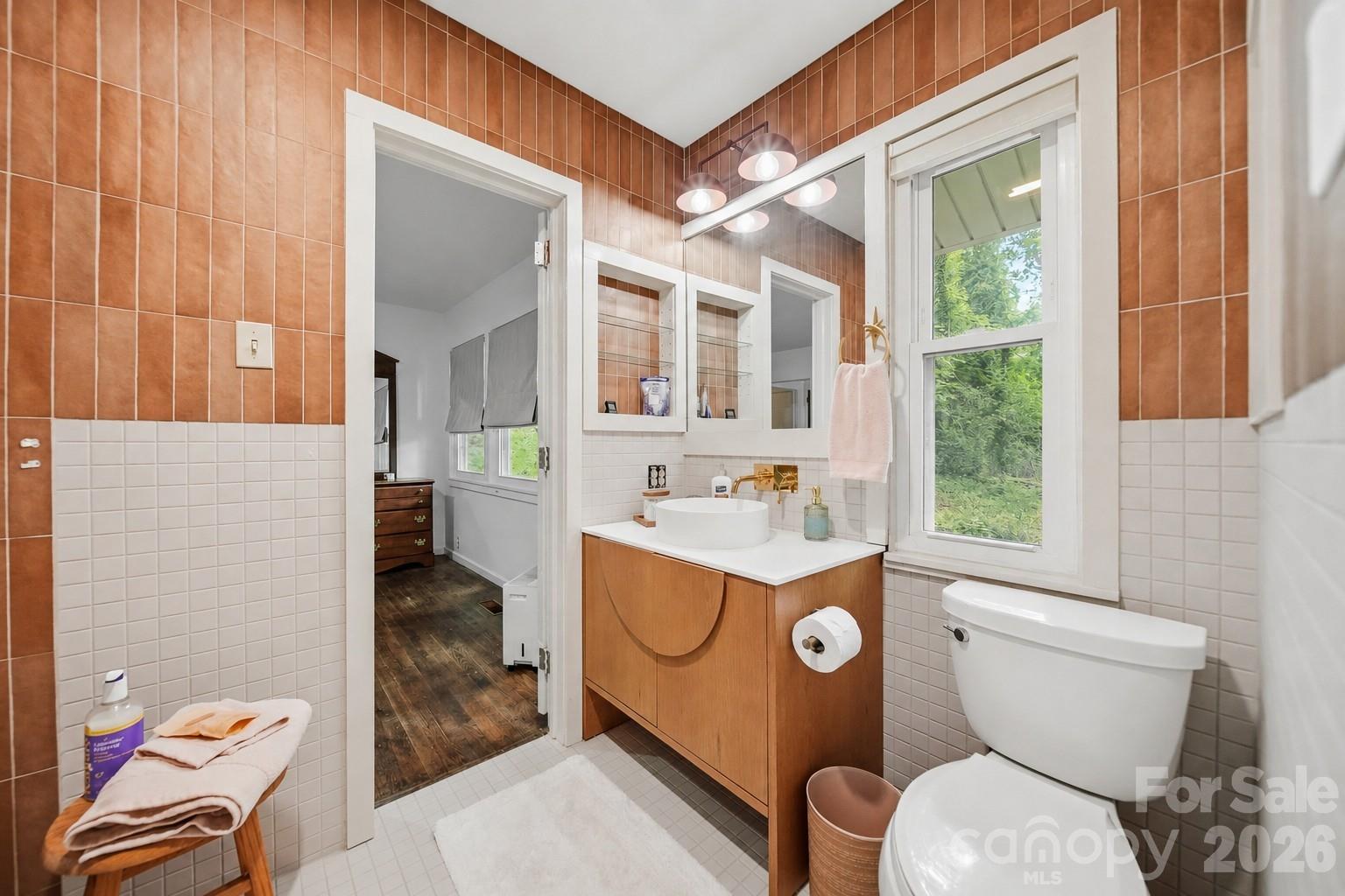 120 Woodland Drive — Morganton