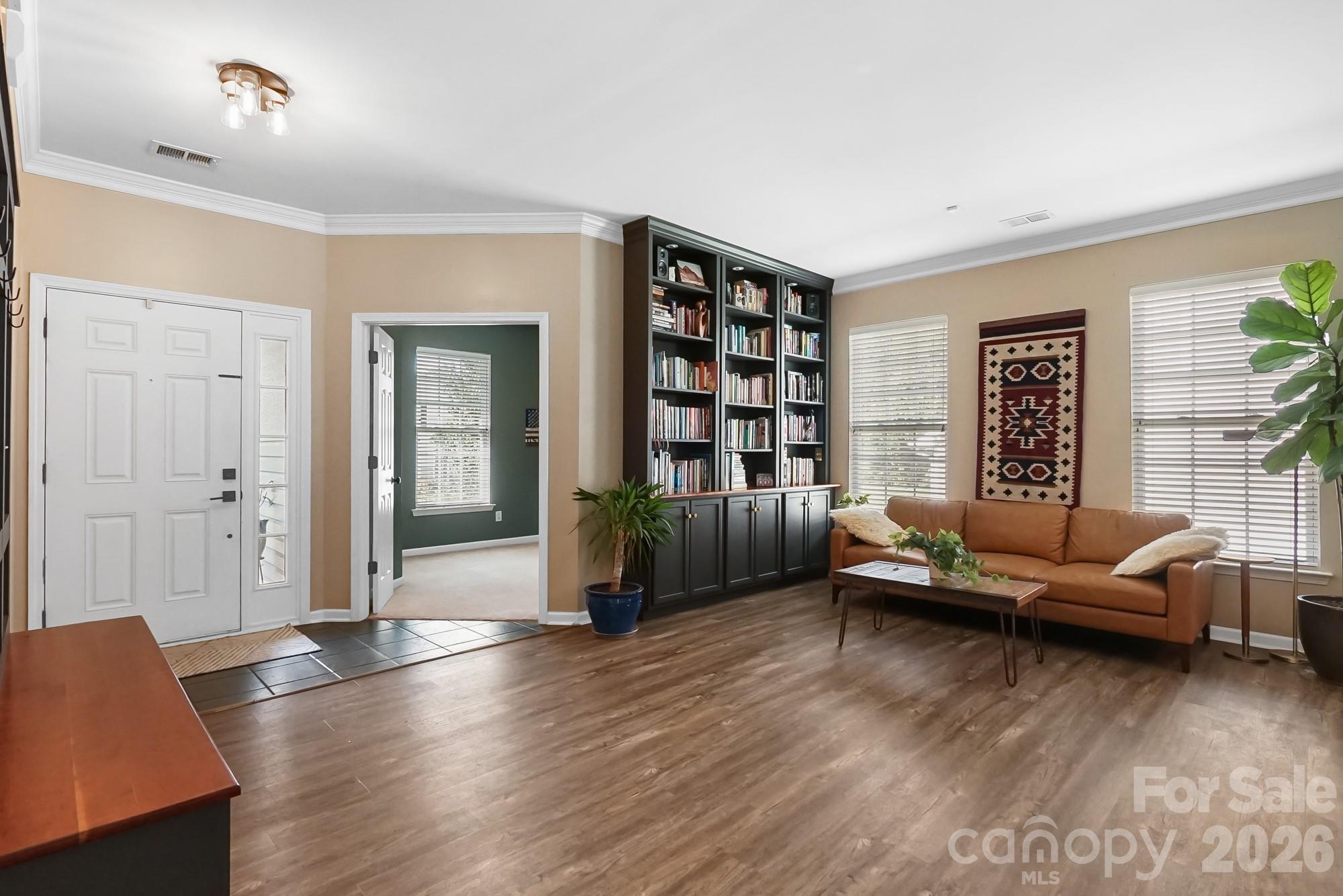 7213 Handon Lane — Huntersville