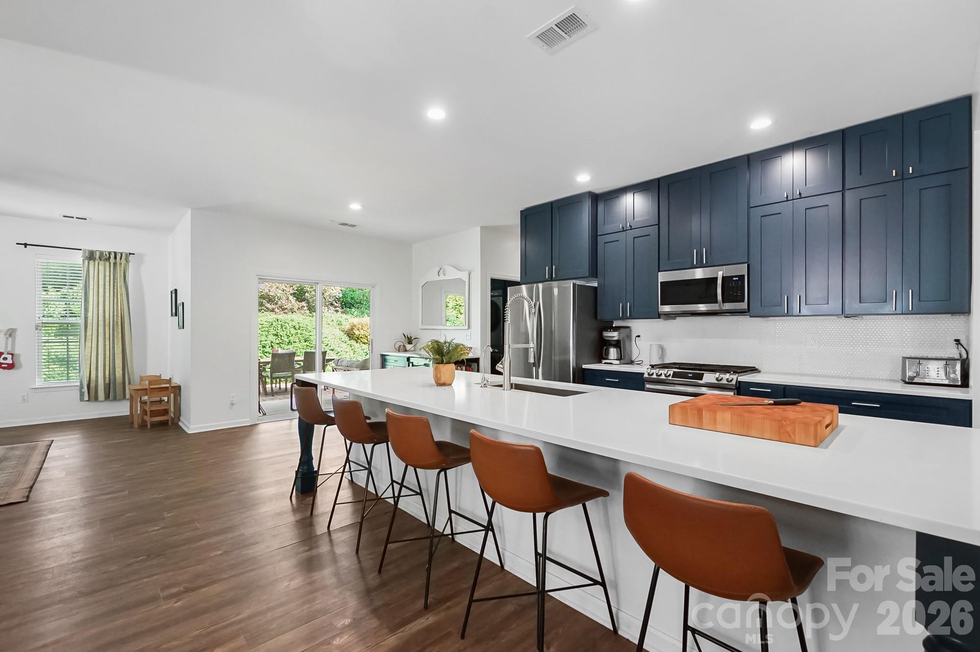 7213 Handon Lane — Huntersville