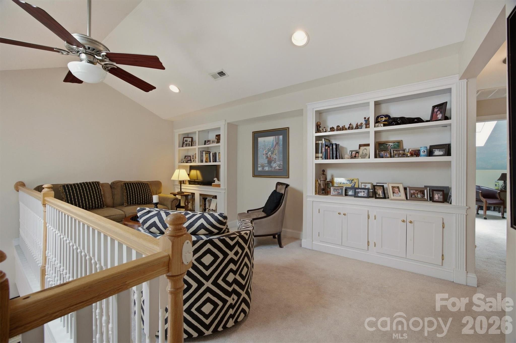 115 W Meeting Street — Morganton