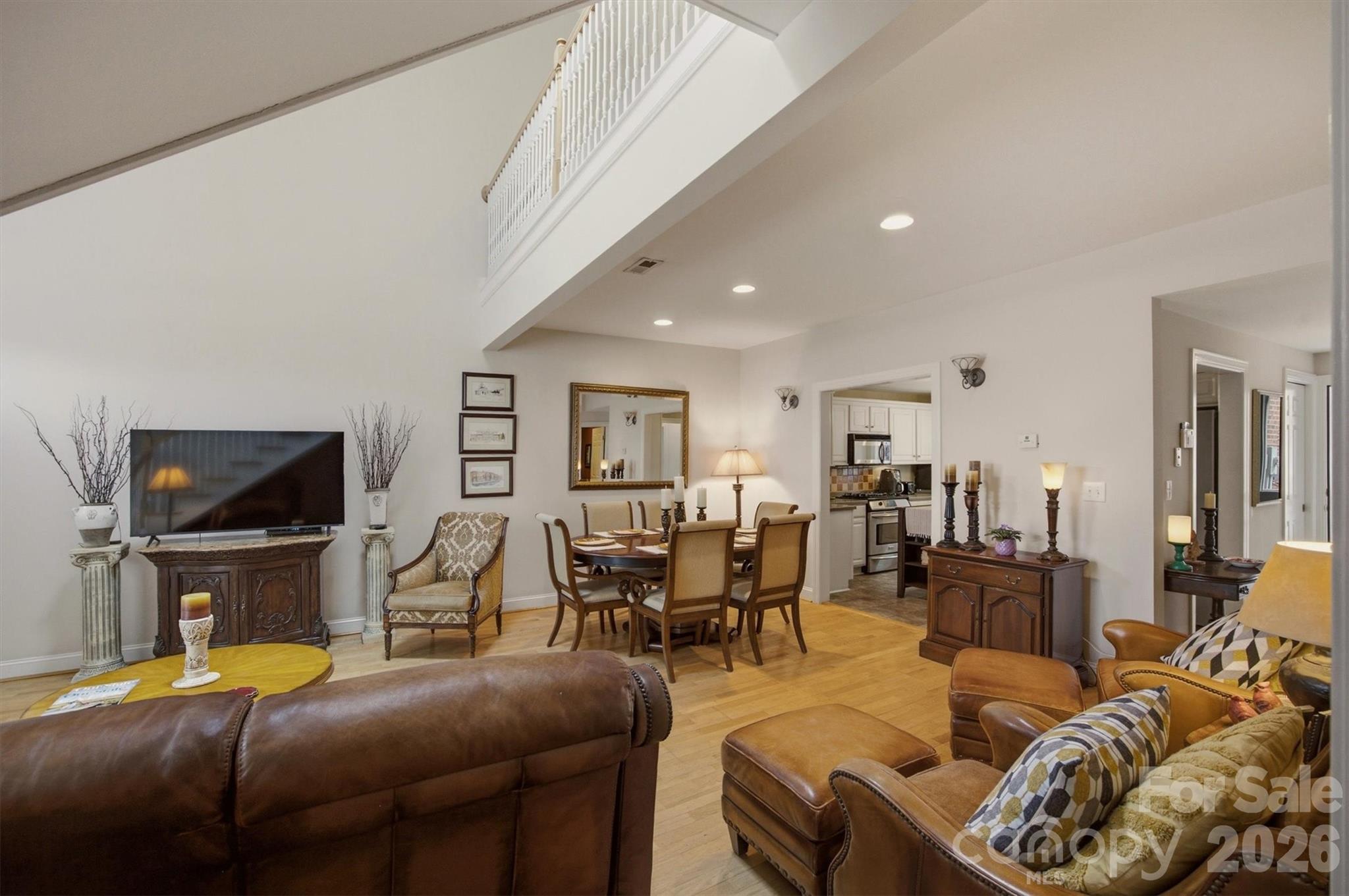 115 W Meeting Street — Morganton