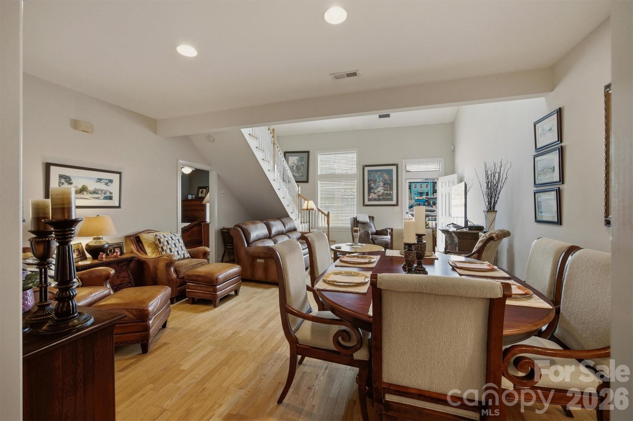 115 W Meeting Street — Morganton