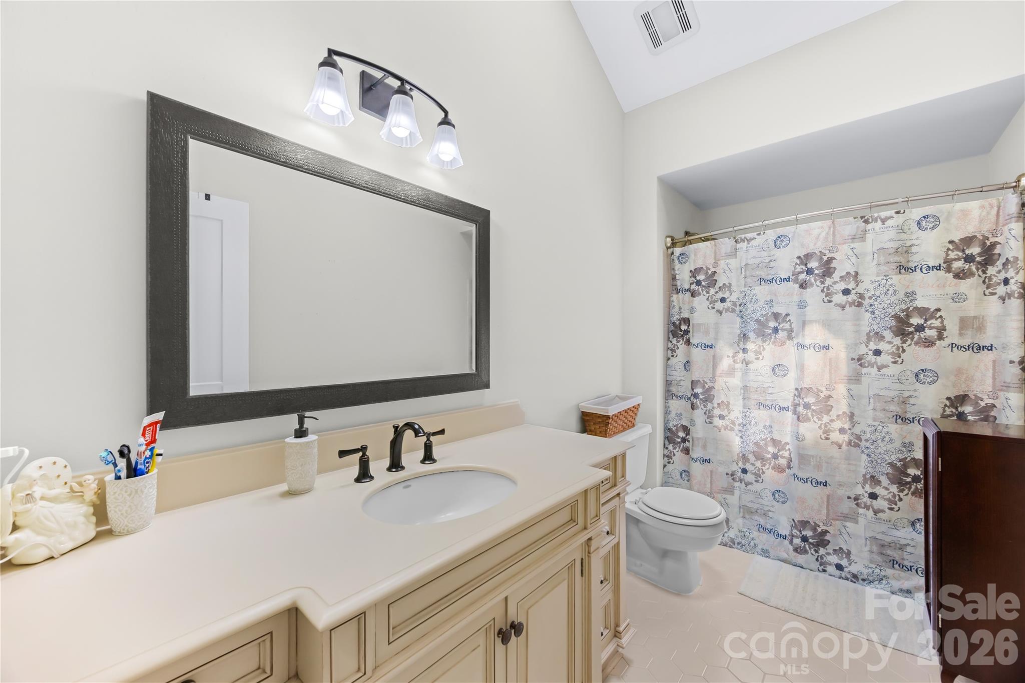 3406 Red Fox Trail — Matthews