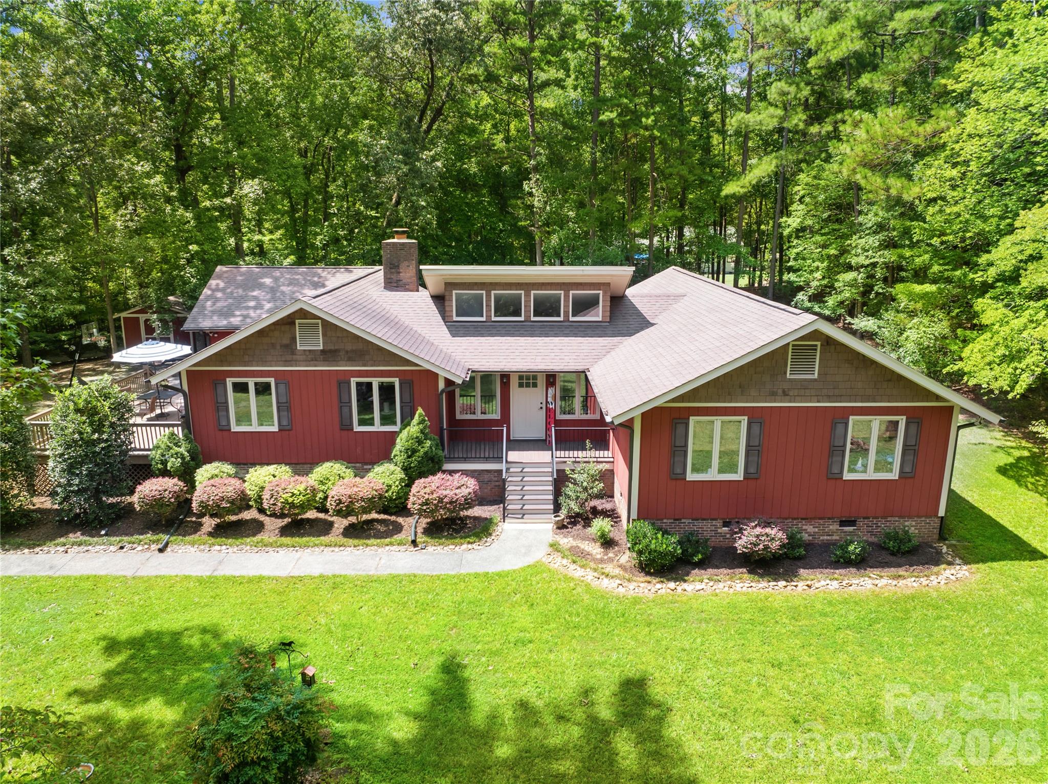 3406 Red Fox Trail — Matthews