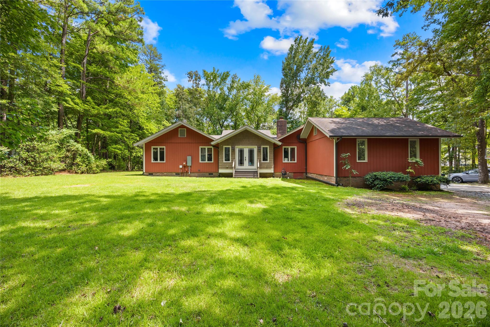 3406 Red Fox Trail — Matthews