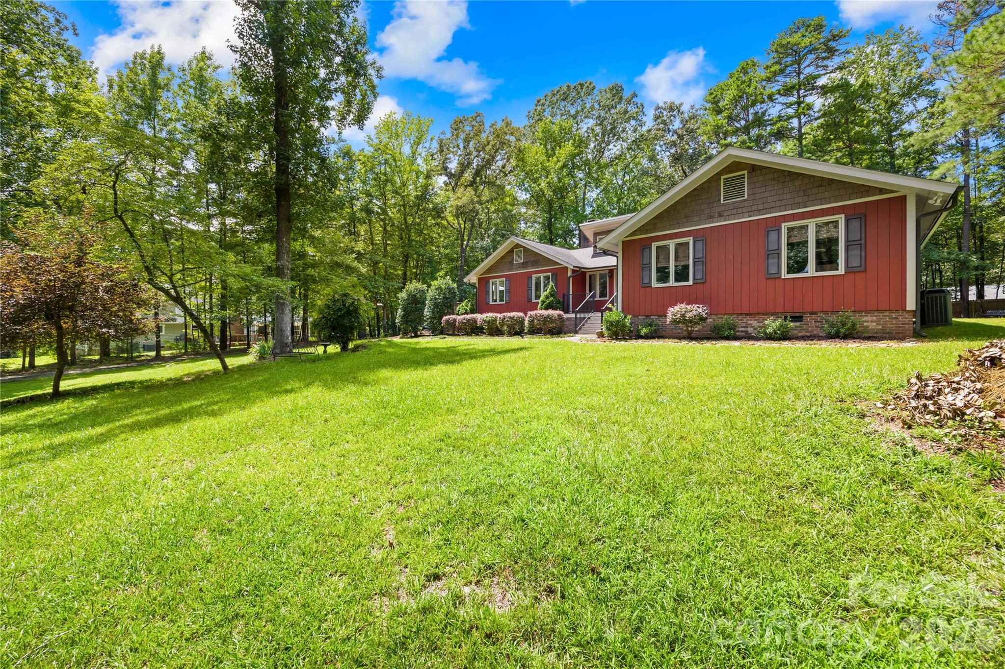 3406 Red Fox Trail — Matthews