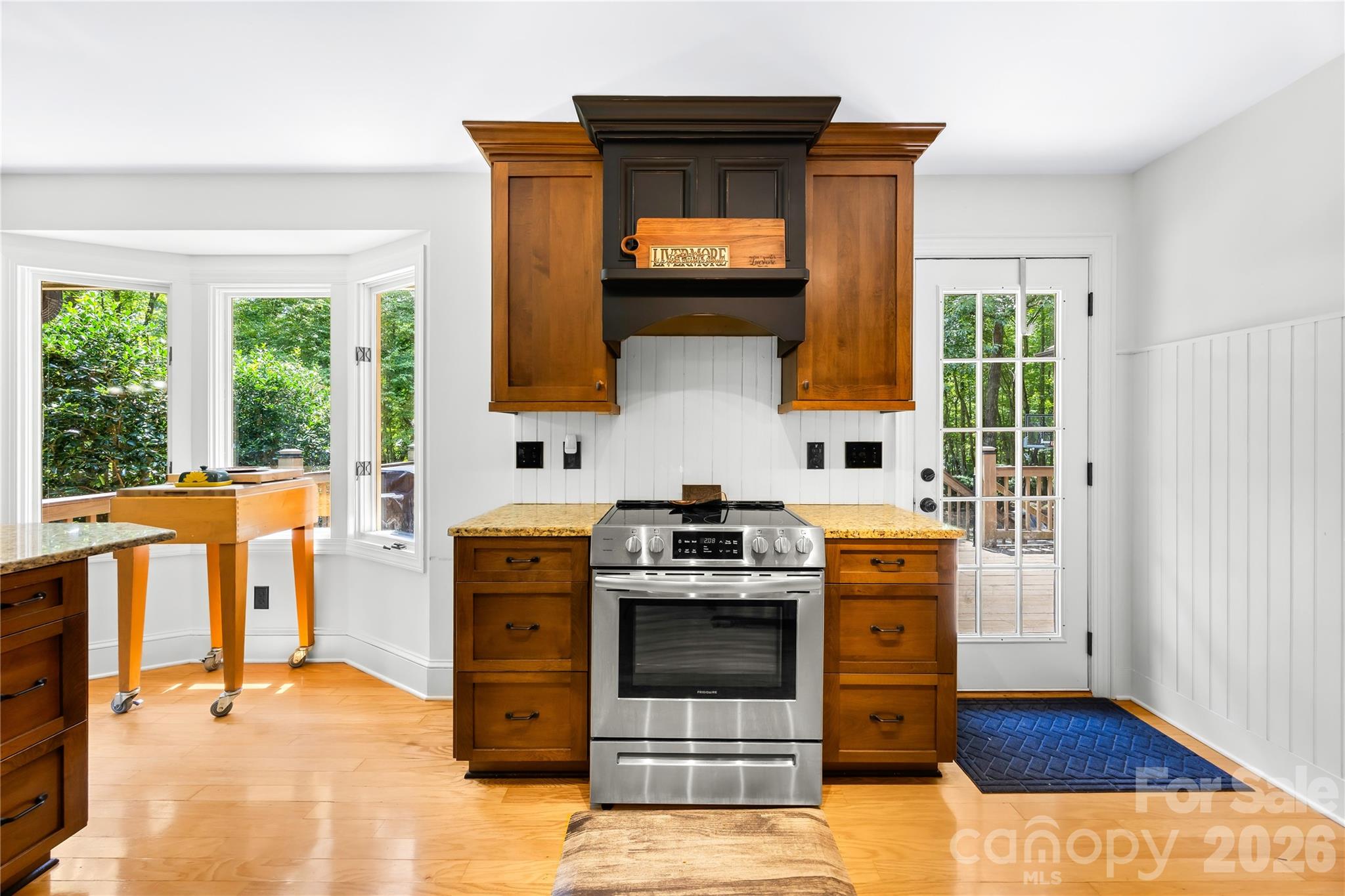 3406 Red Fox Trail — Matthews