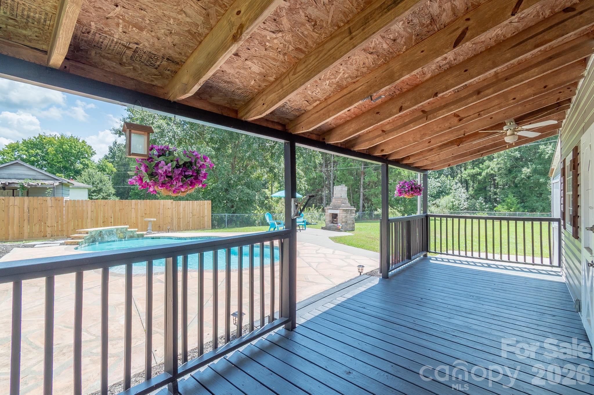 4228 Flat Creek Road — Heath Springs