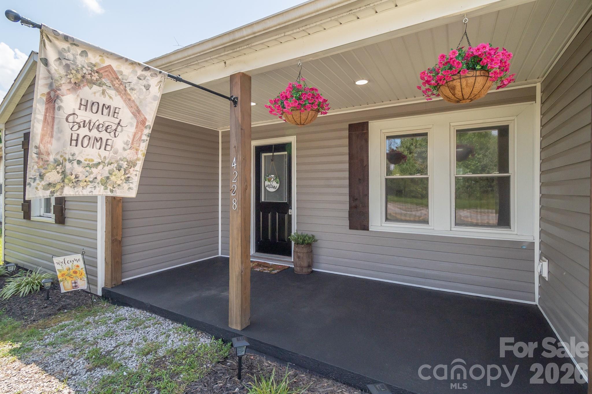 4228 Flat Creek Road — Heath Springs