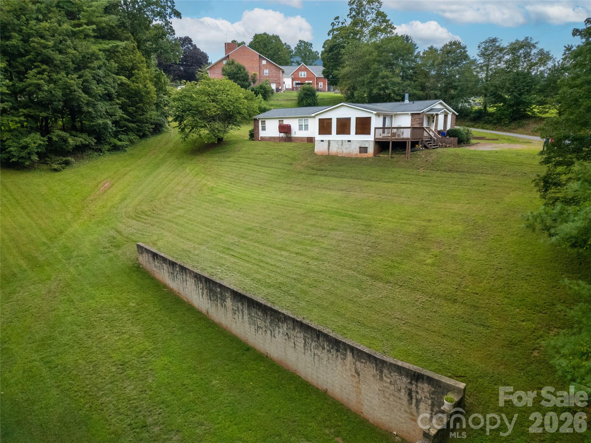 15 Windy Canyon Road — Candler