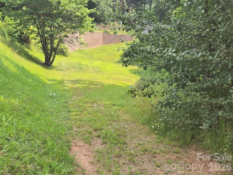 15 Windy Canyon Road — Candler