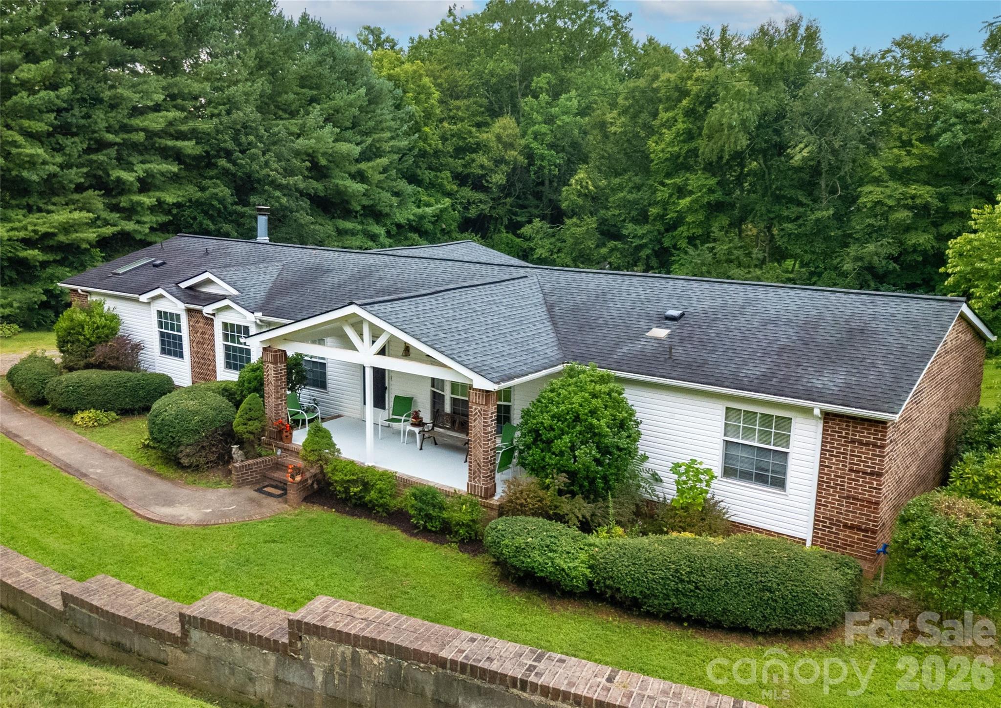 15 Windy Canyon Road — Candler