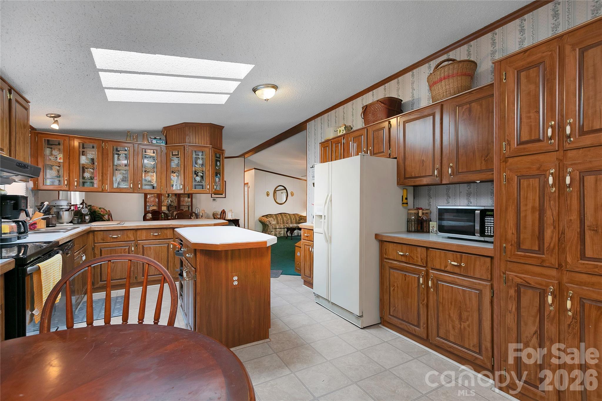 15 Windy Canyon Road — Candler