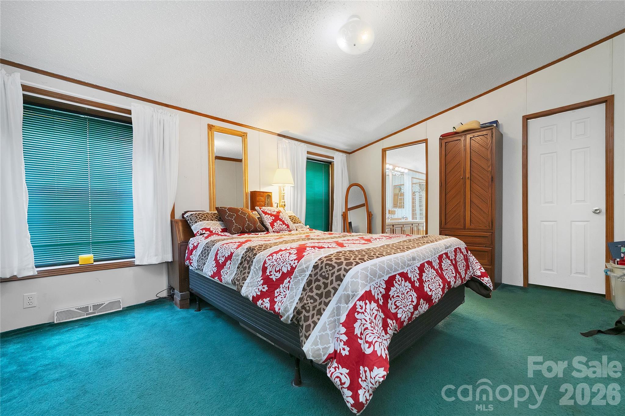 15 Windy Canyon Road — Candler