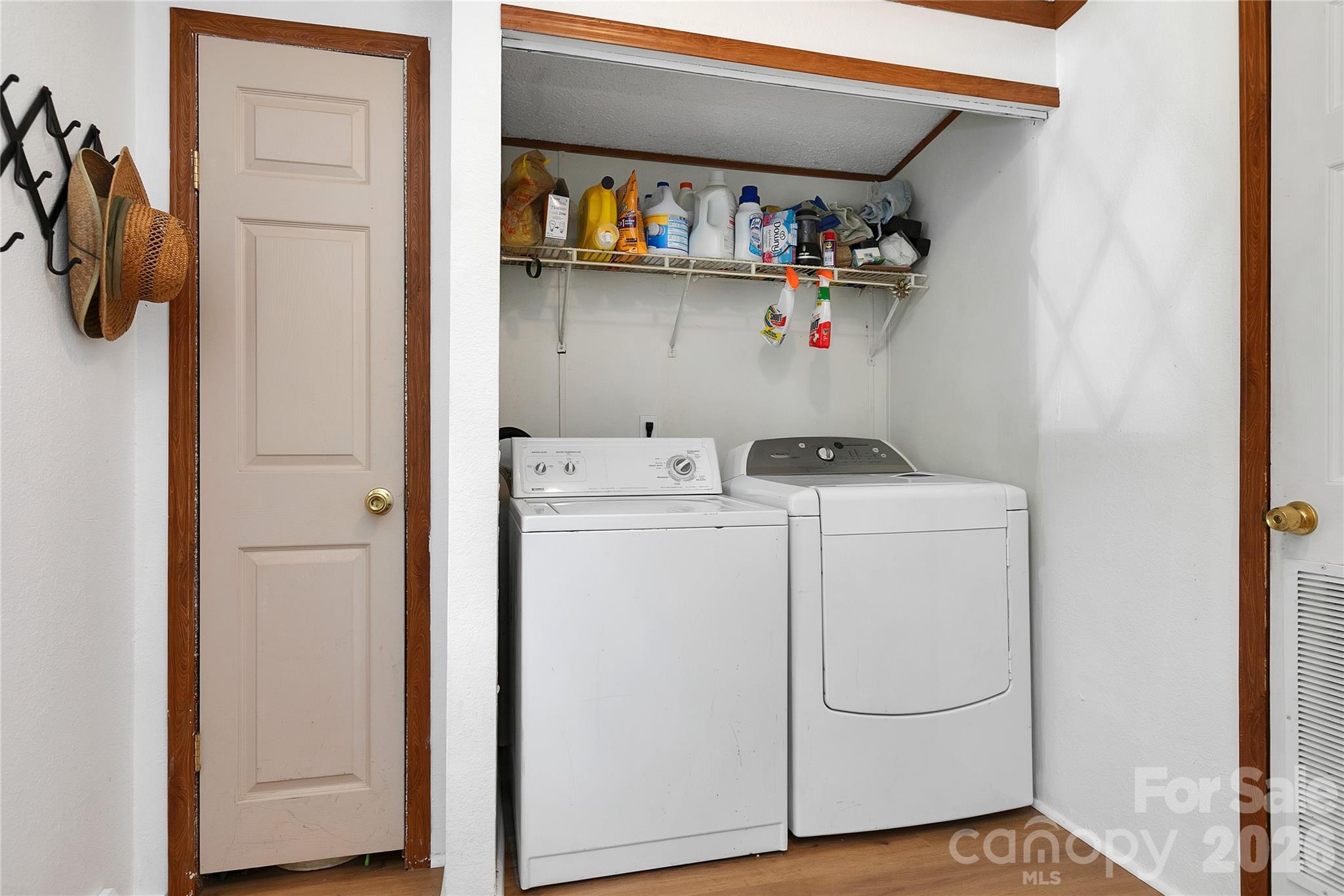 15 Windy Canyon Road — Candler