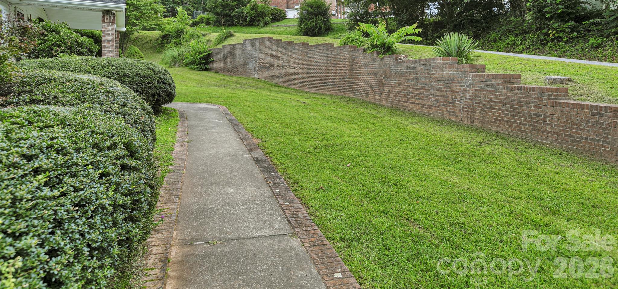 15 Windy Canyon Road — Candler
