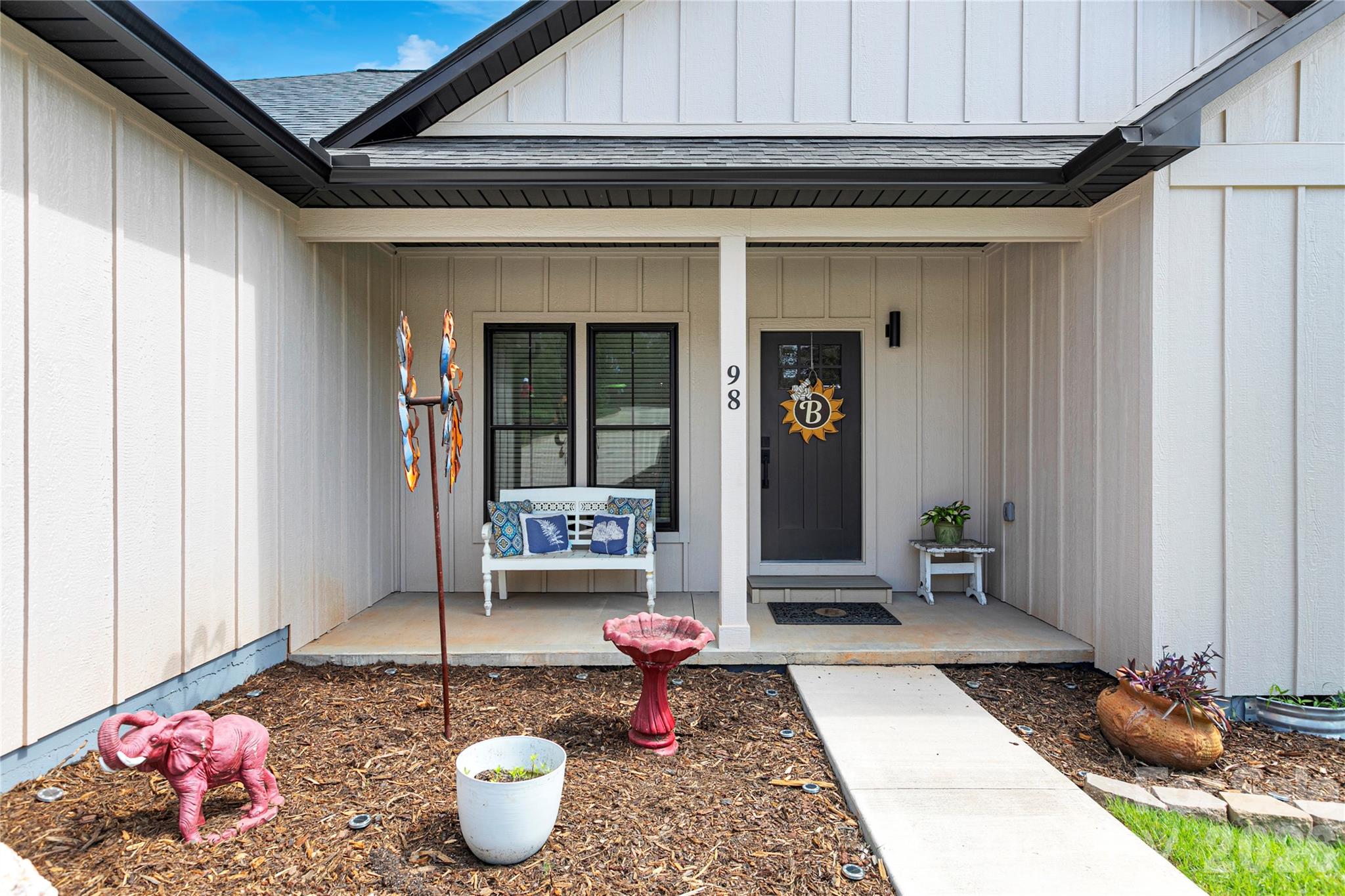 98 Lexxi Lane — Tryon