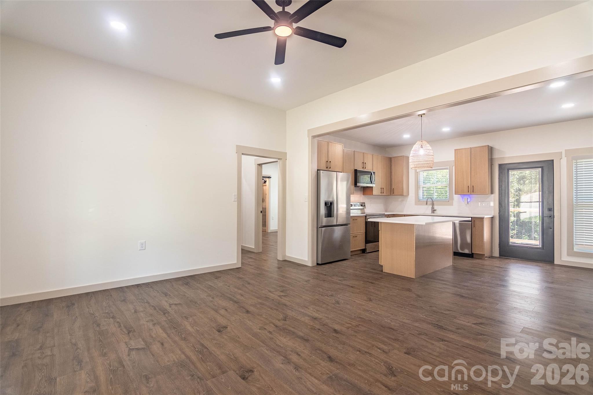 98 Lexxi Lane — Tryon