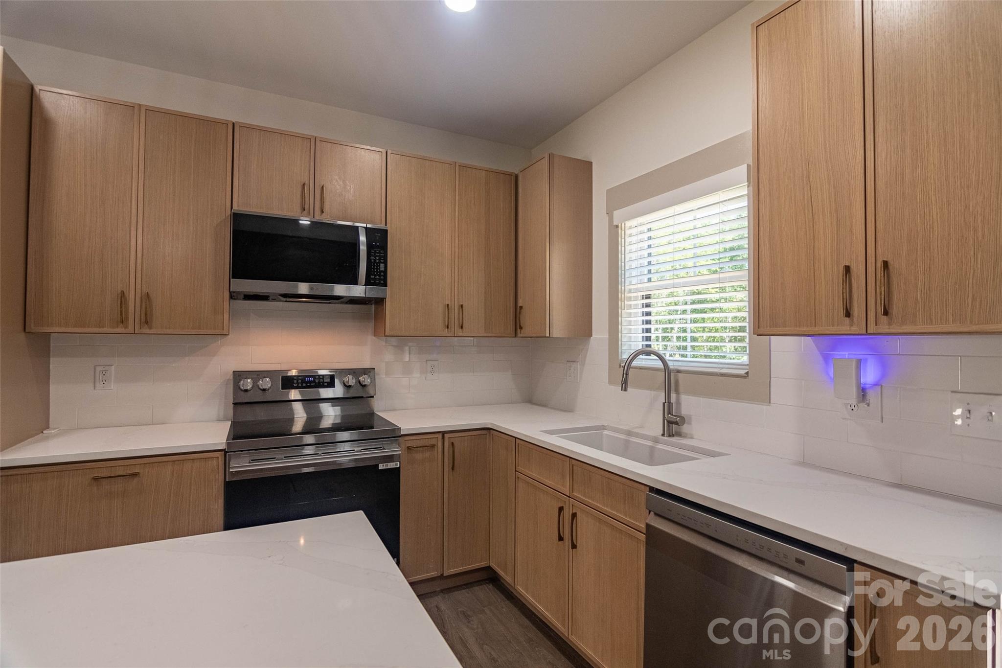 98 Lexxi Lane — Tryon