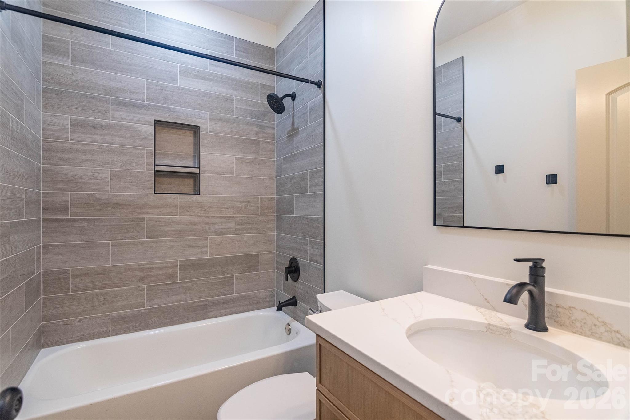 98 Lexxi Lane — Tryon