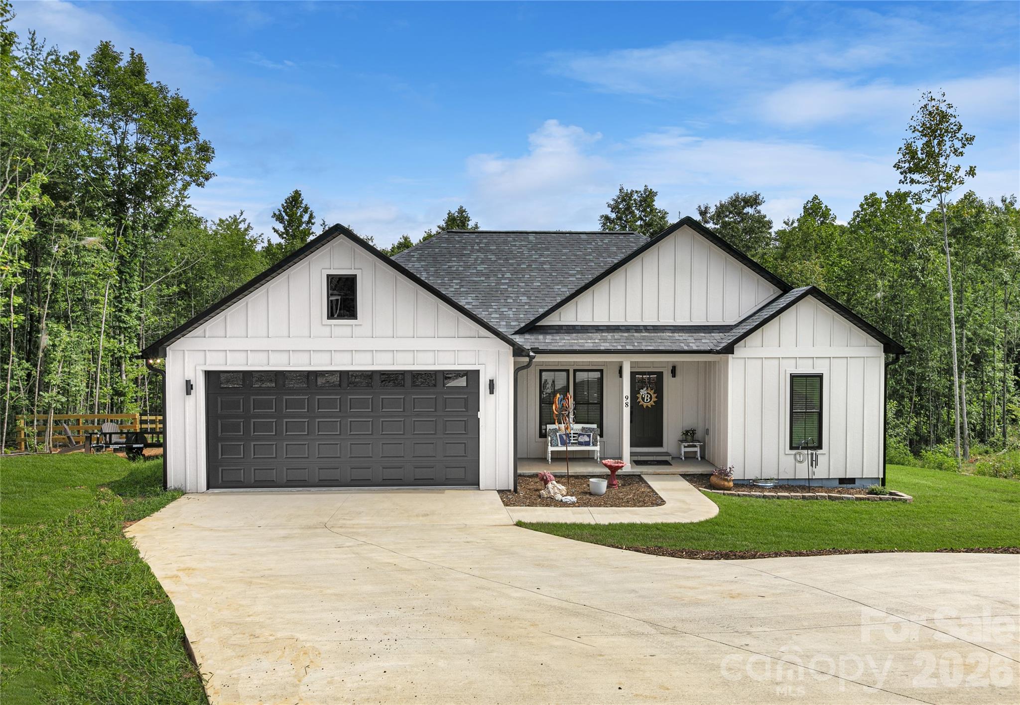98 Lexxi Lane — Tryon