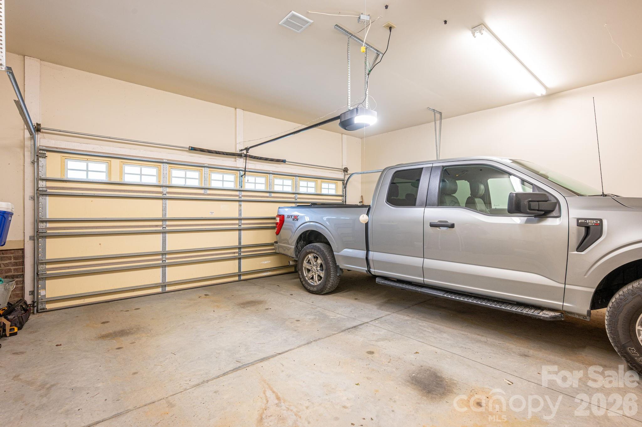 344 John Logan Lane — Gastonia