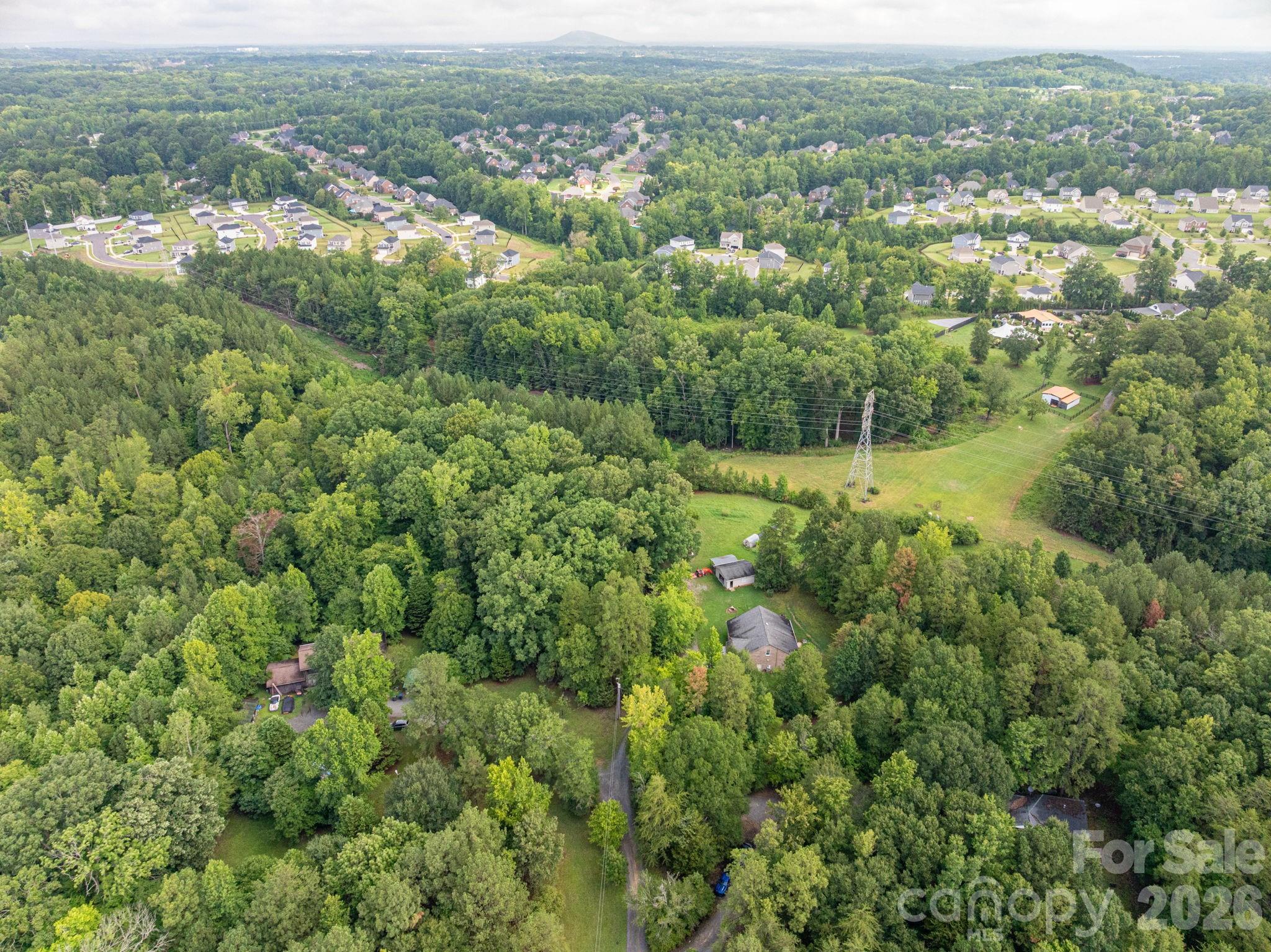344 John Logan Lane — Gastonia