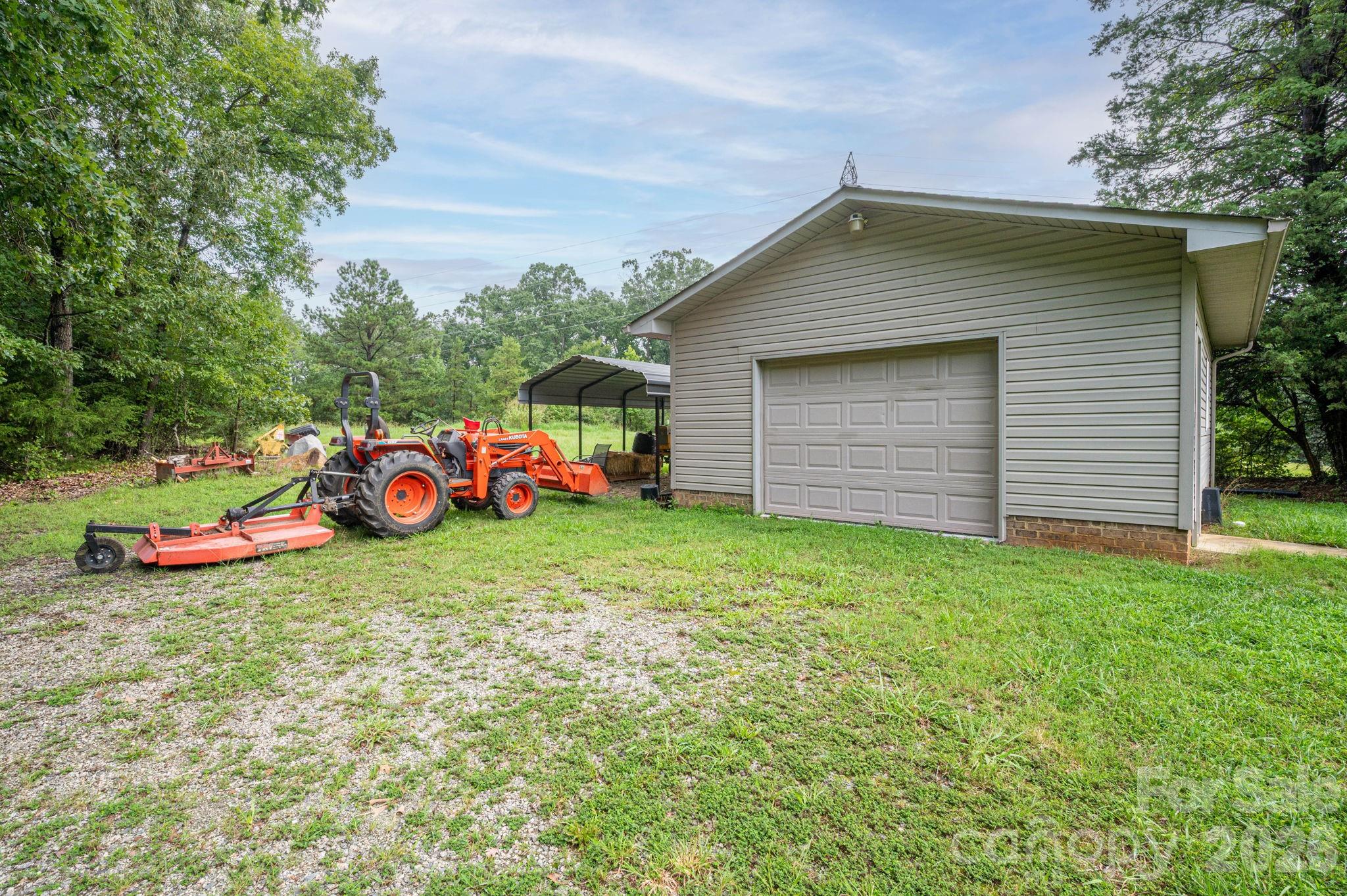 344 John Logan Lane — Gastonia