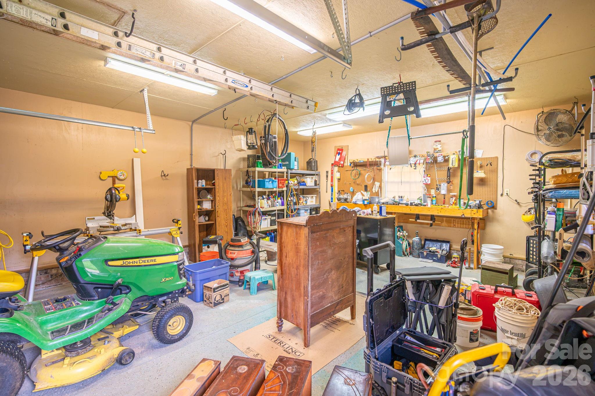 344 John Logan Lane — Gastonia