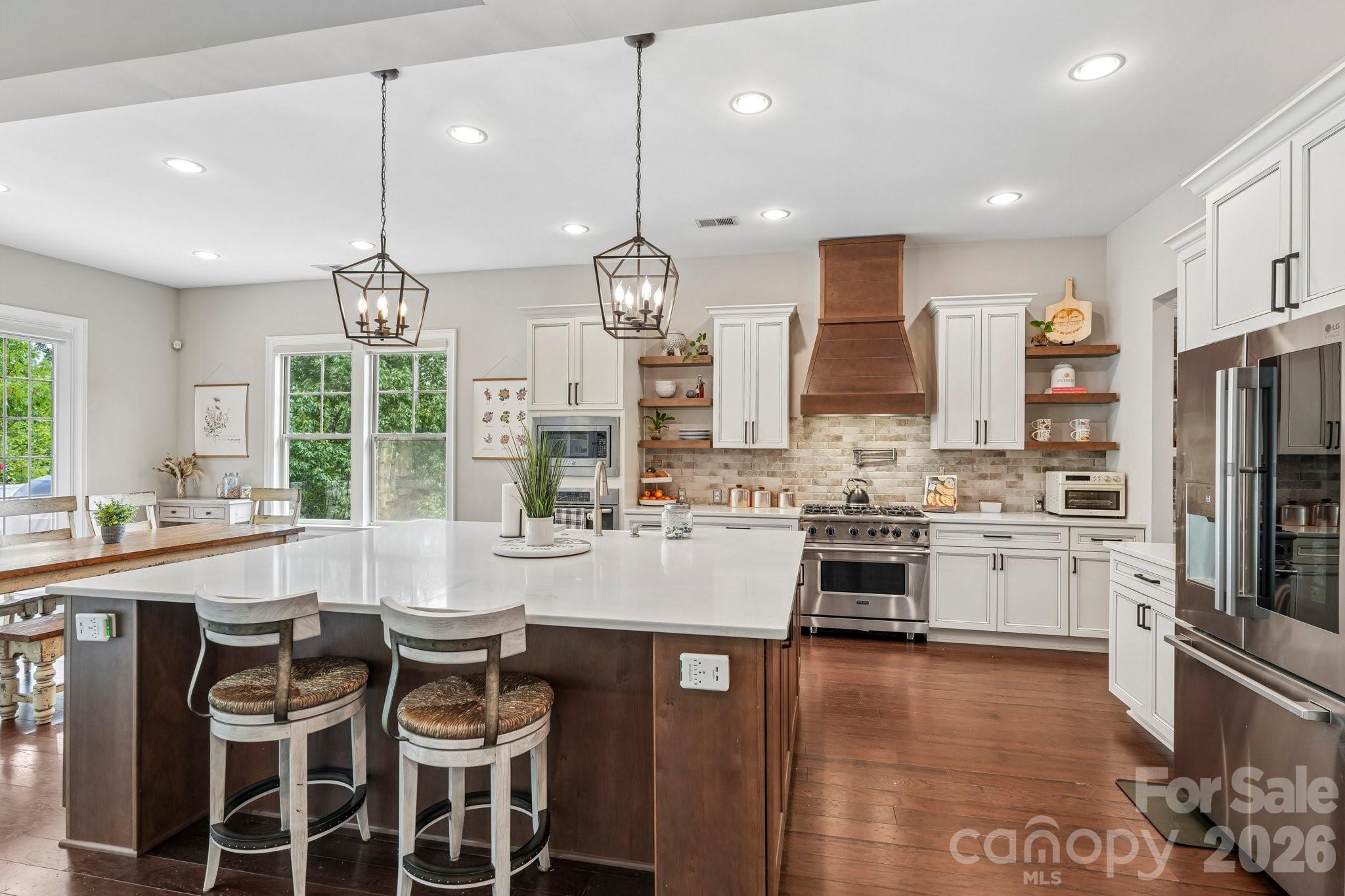 16521 Governors Club Court — Charlotte
