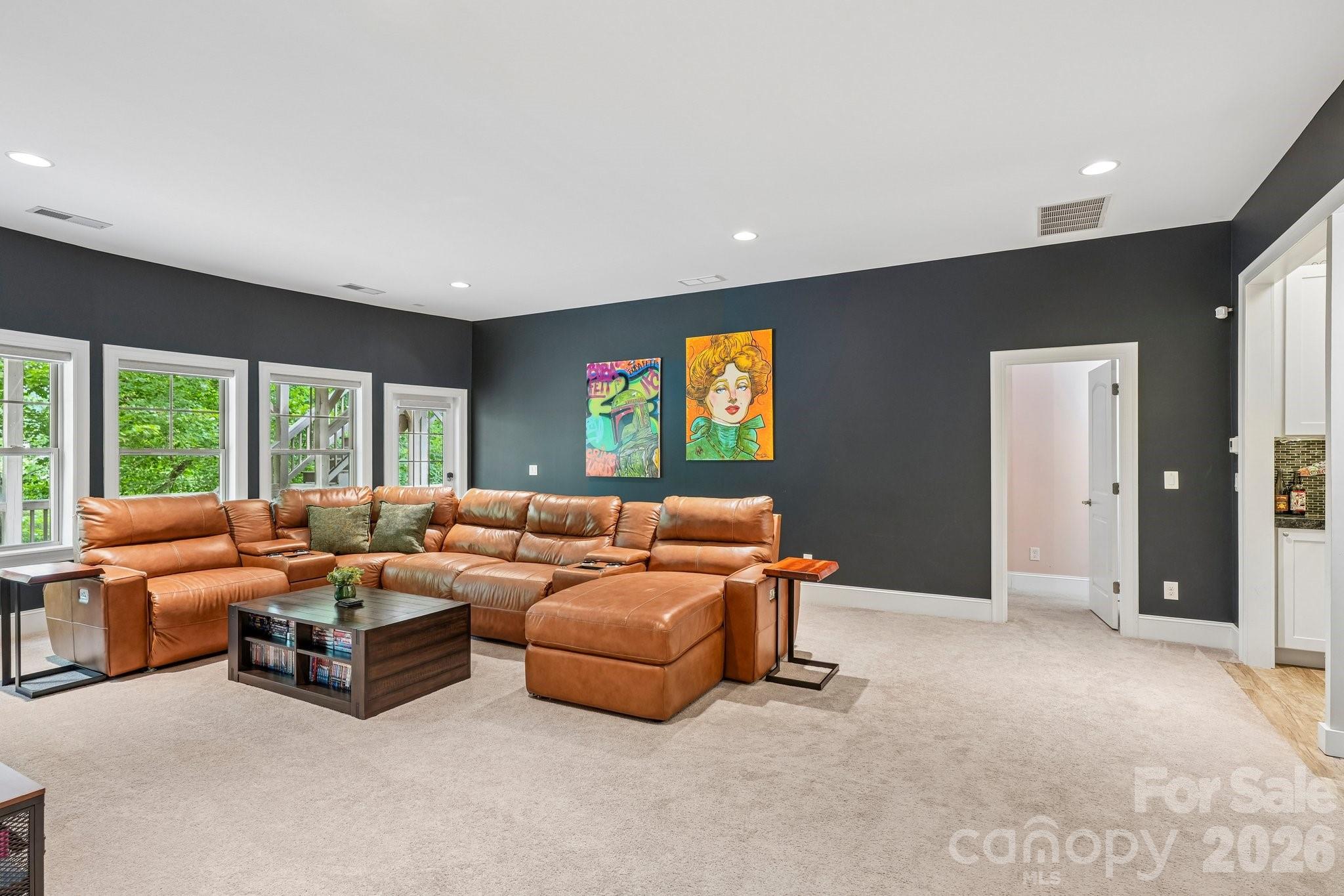 16521 Governors Club Court — Charlotte