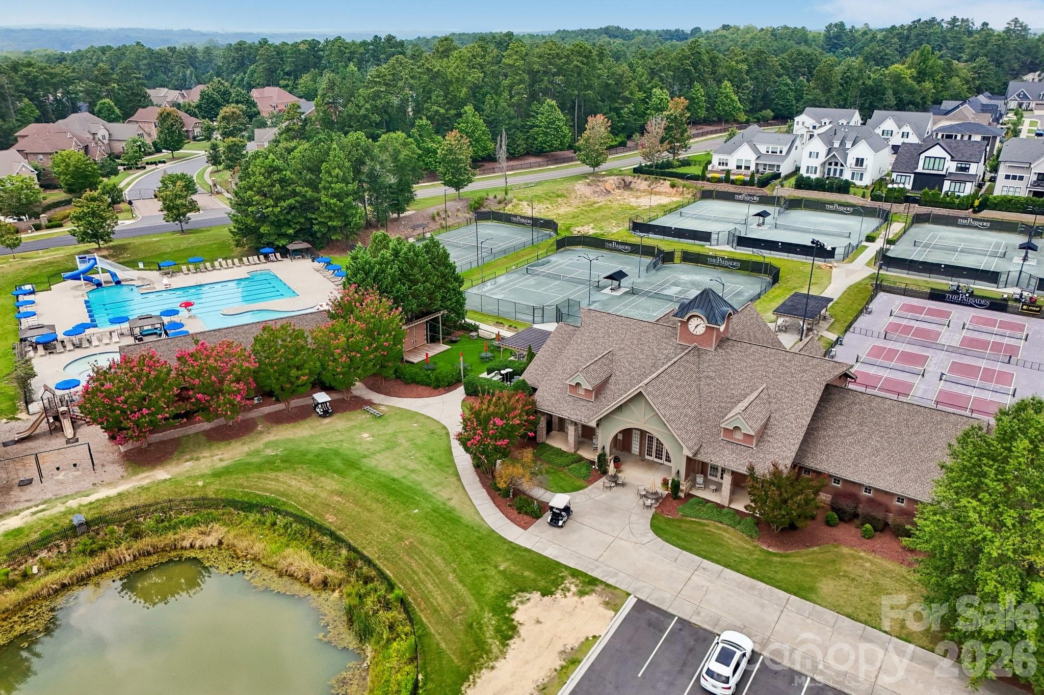 16521 Governors Club Court — Charlotte