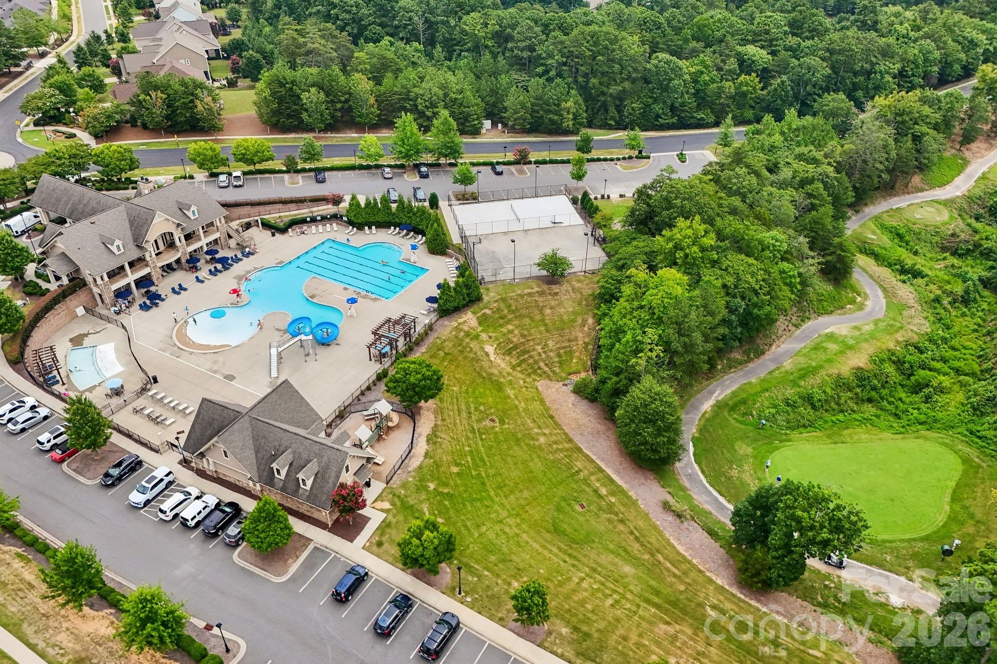 16521 Governors Club Court — Charlotte