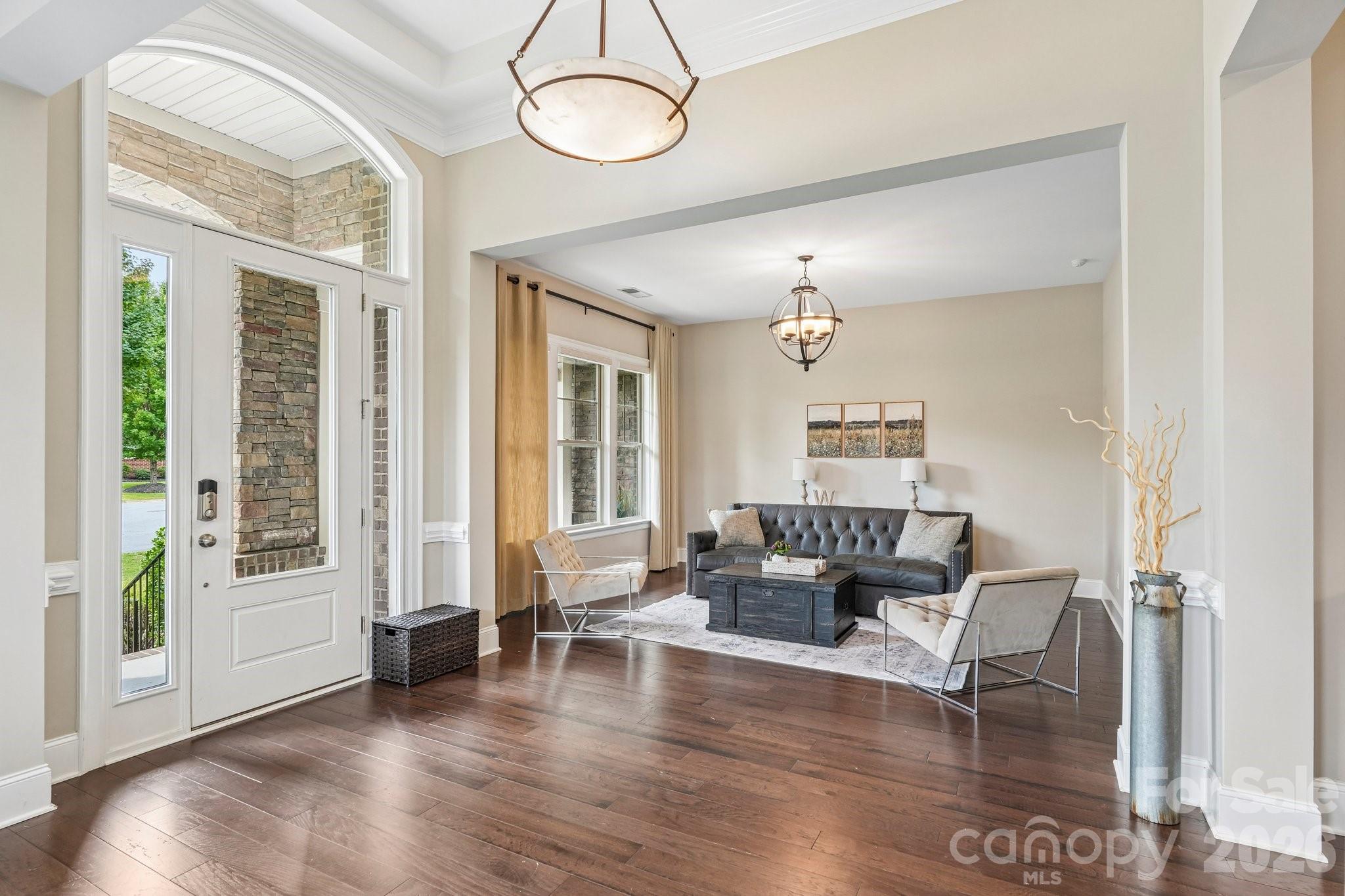16521 Governors Club Court — Charlotte