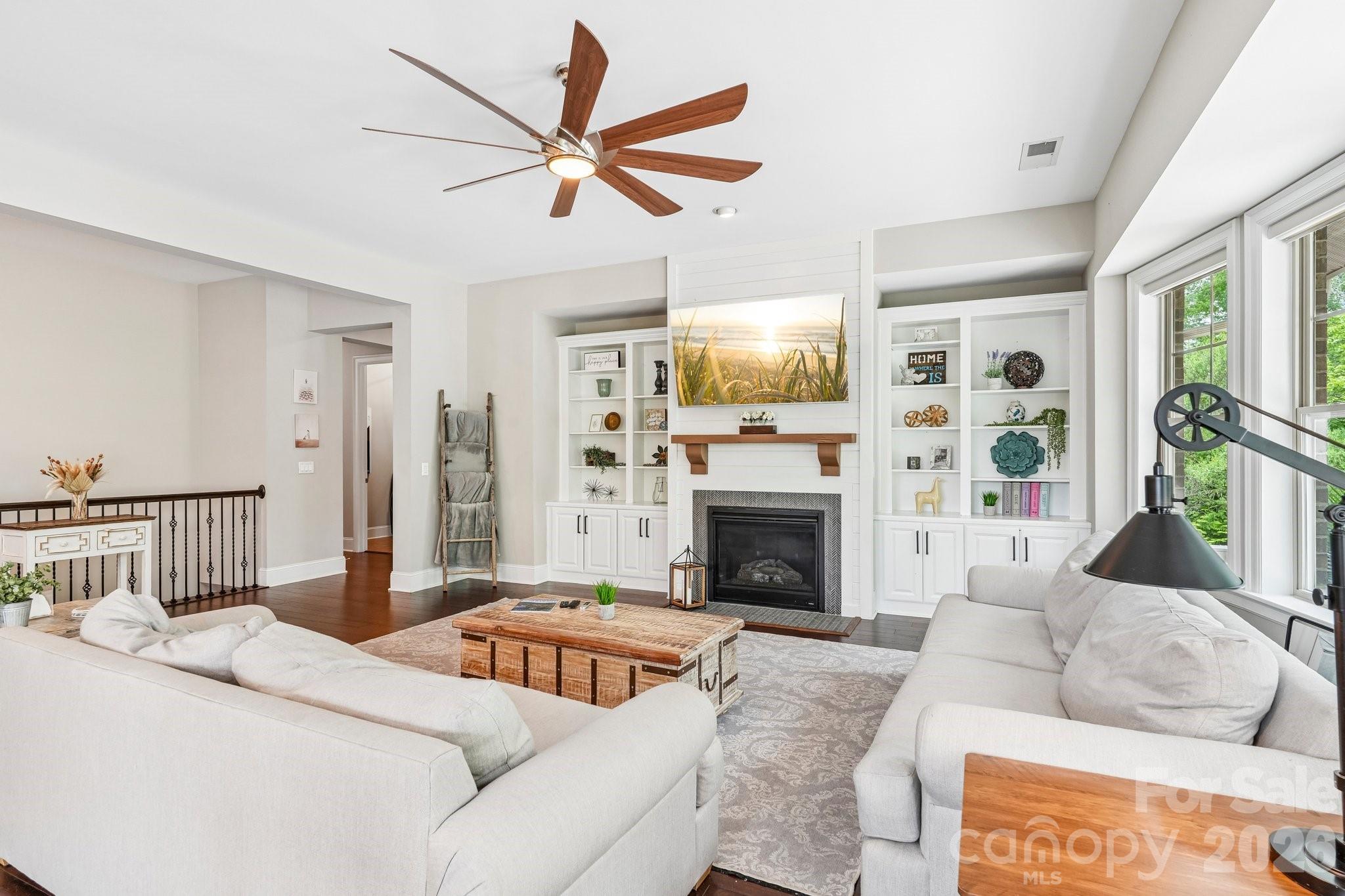 16521 Governors Club Court — Charlotte
