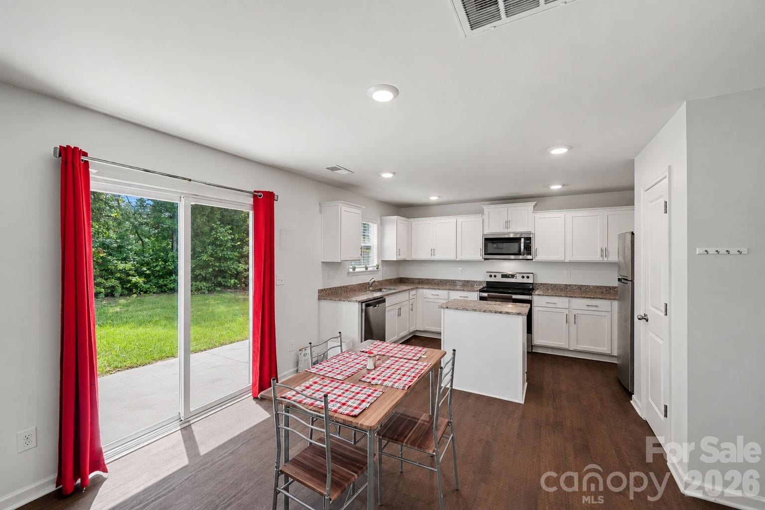 7217 Finnigan Road — Charlotte