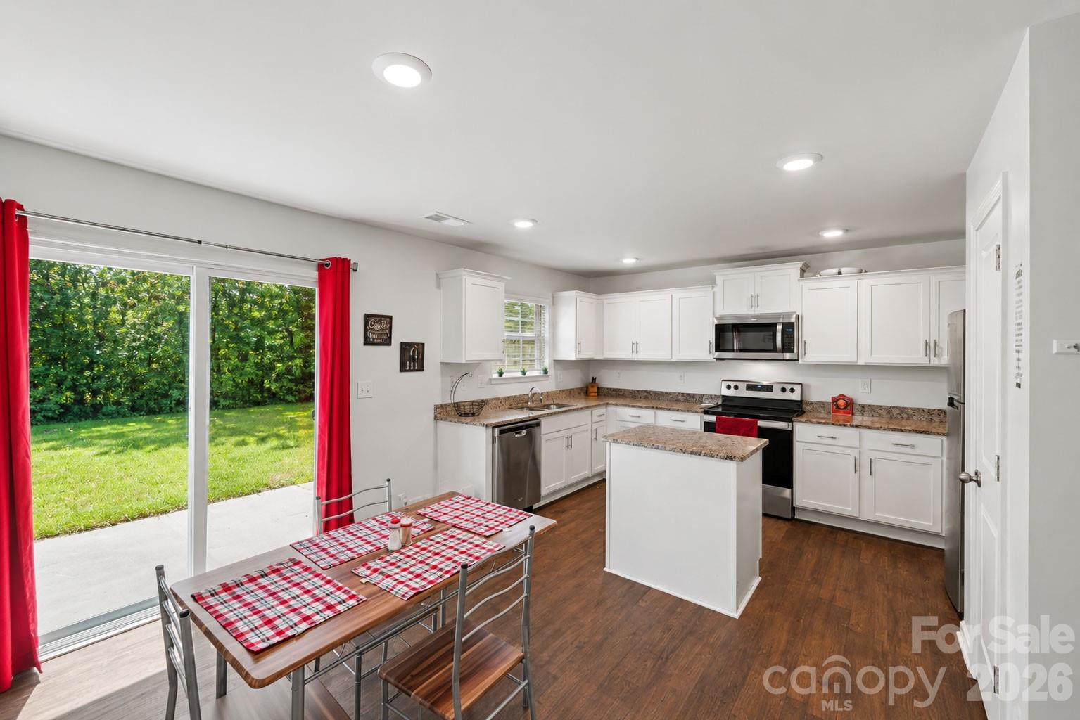7217 Finnigan Road — Charlotte