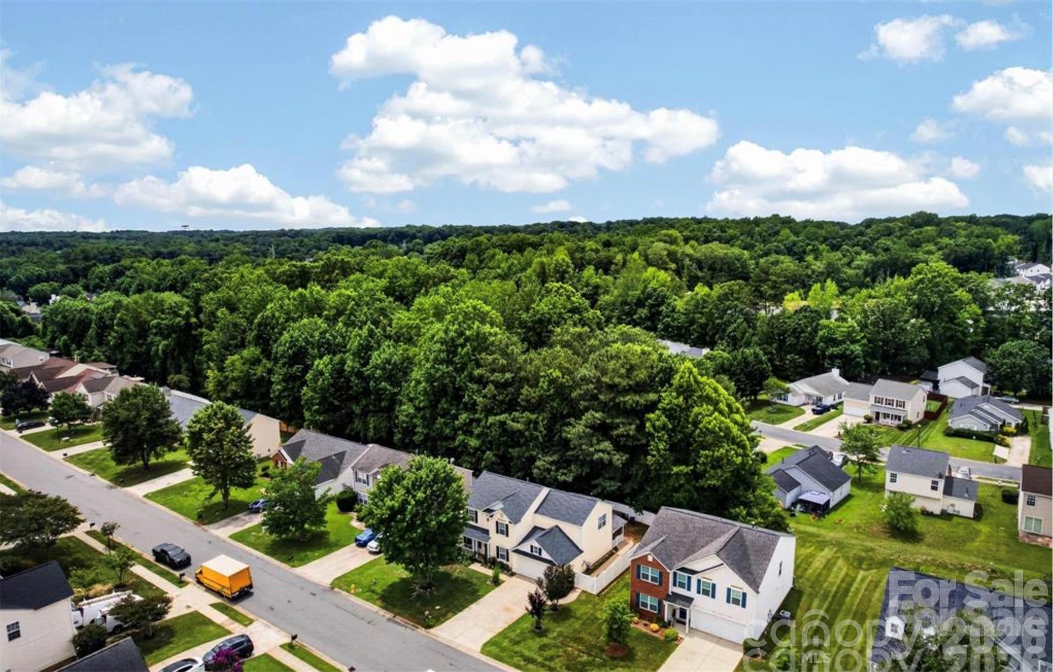 9833 Aventide Lane — Charlotte
