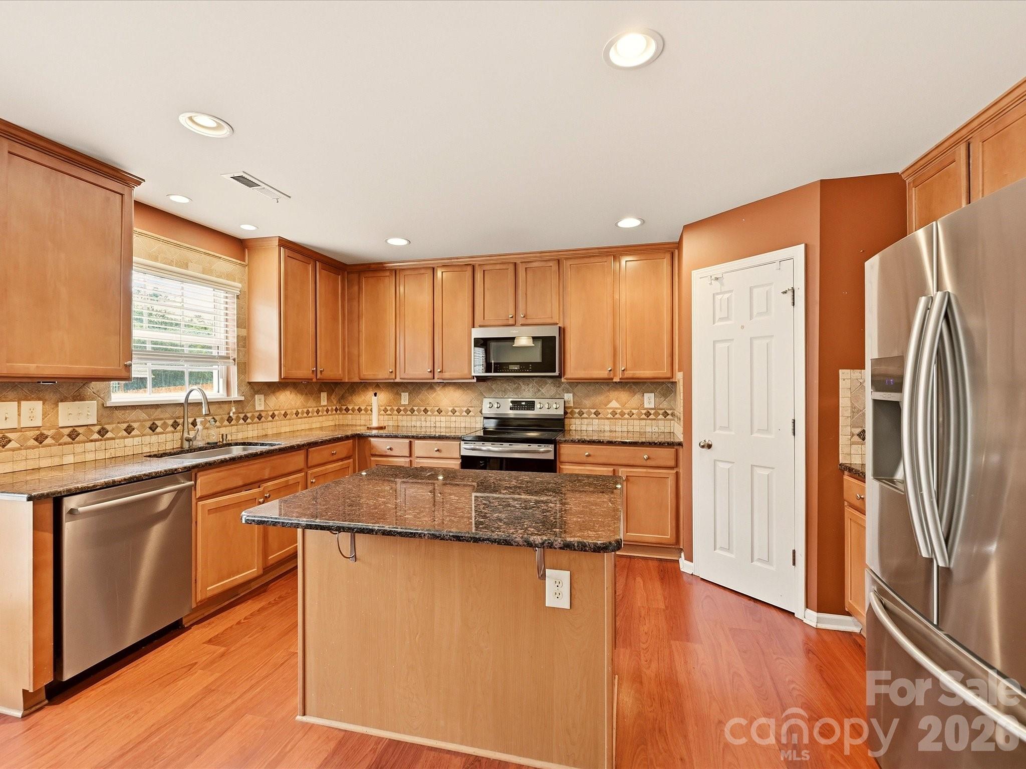 7648 Natalie Commons Drive — Denver