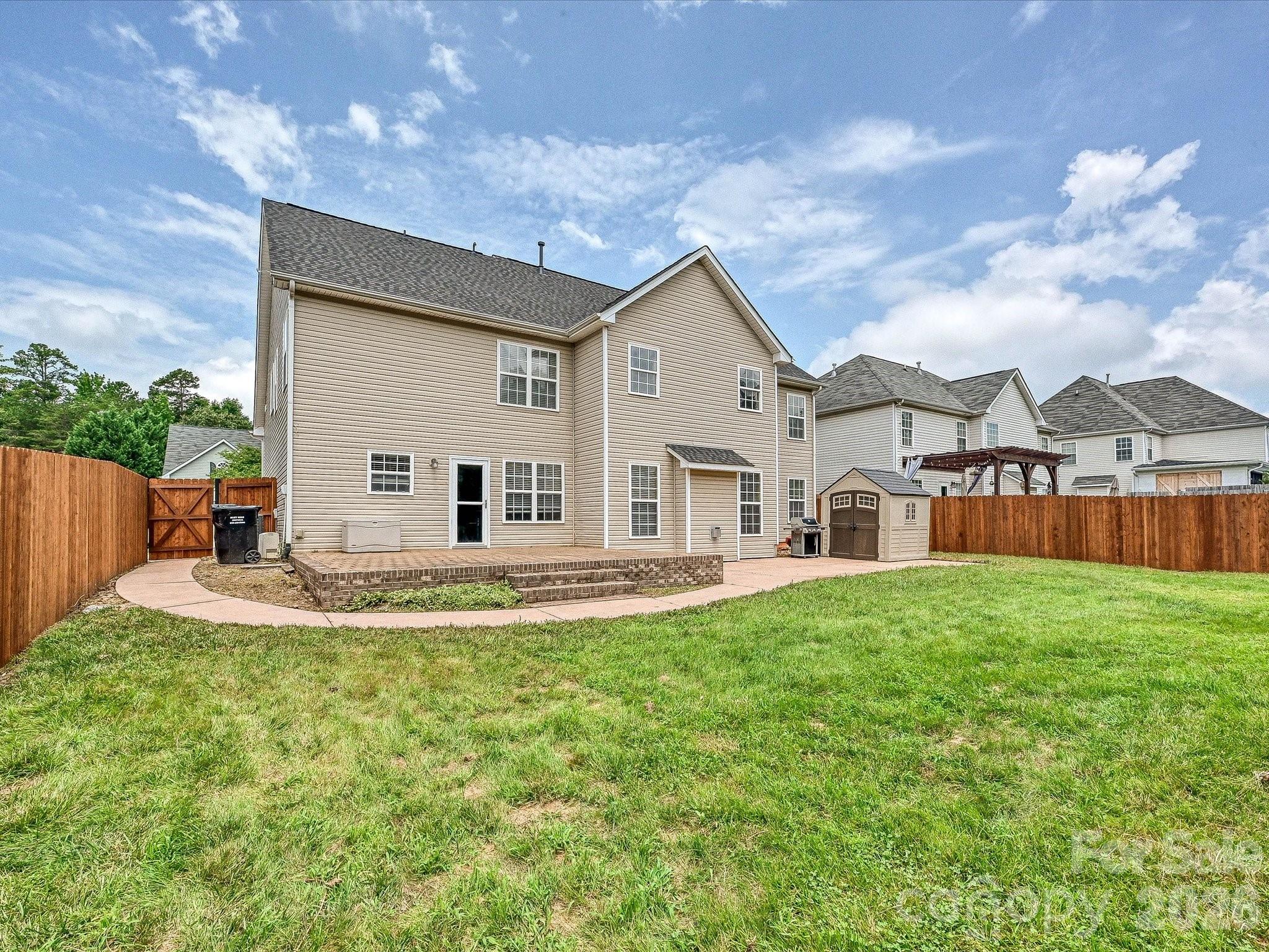 7648 Natalie Commons Drive — Denver
