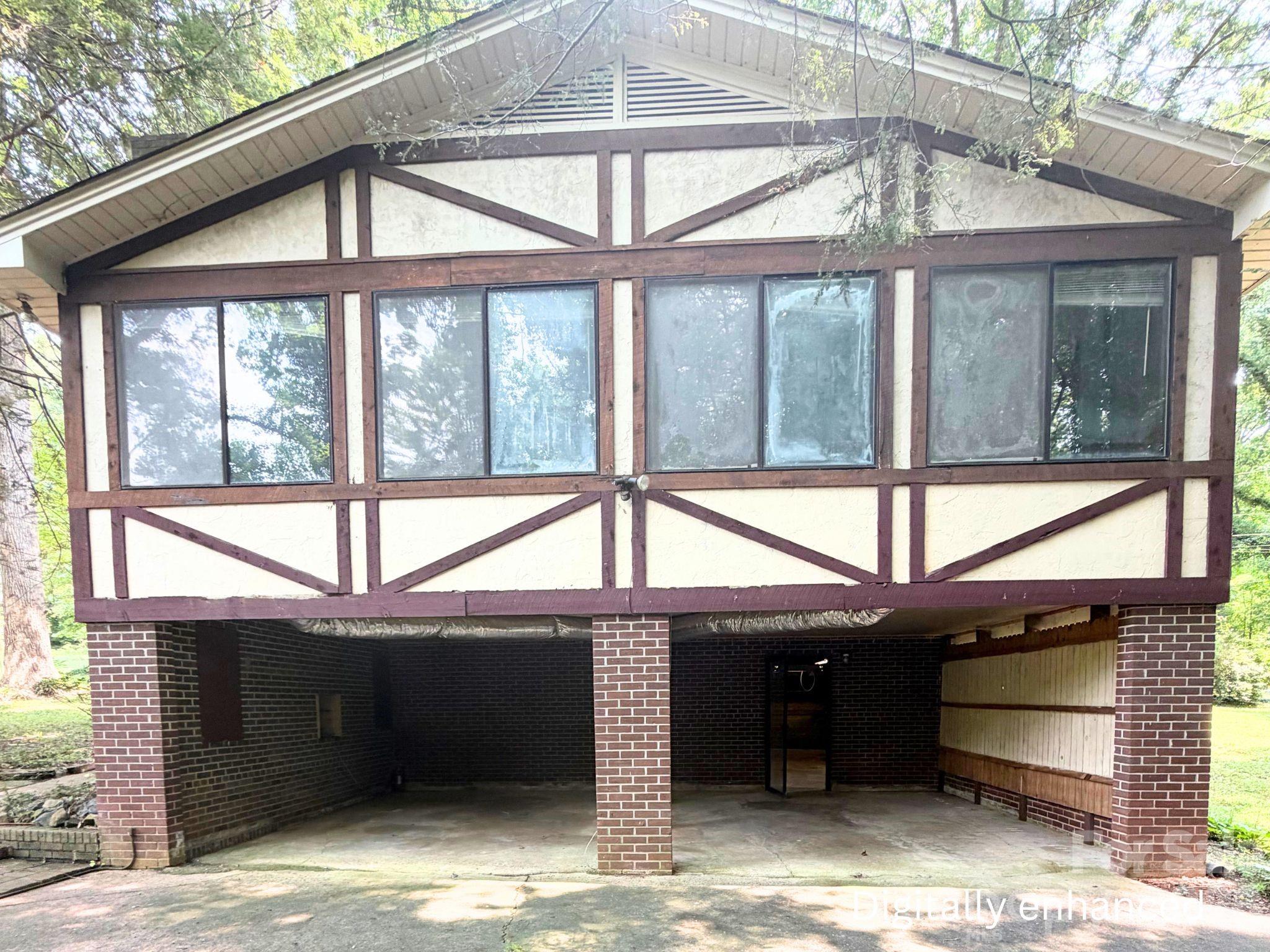 101 Sherry Drive — Stanley