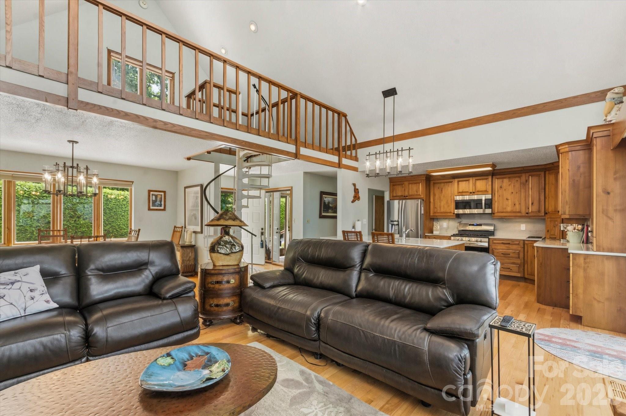 2484 Connestee Trail — Brevard