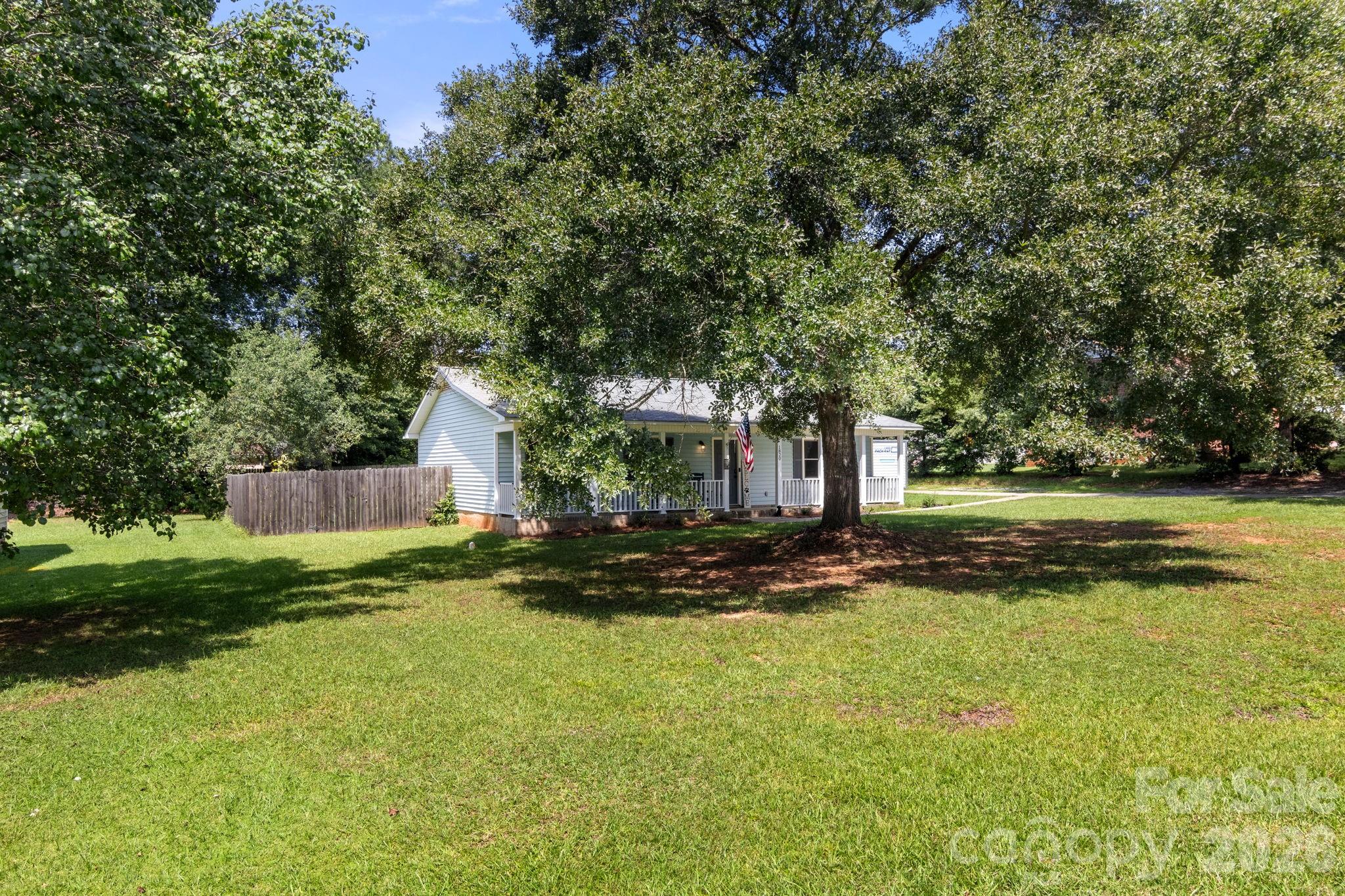 1820 Bridgewood Drive — Lancaster
