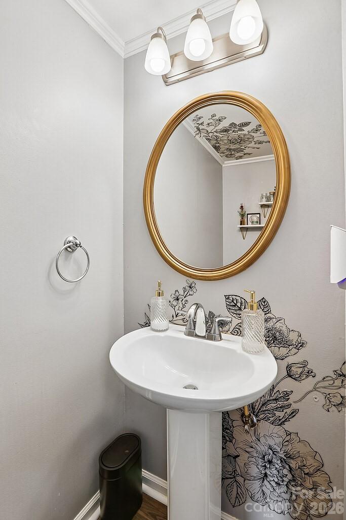 1300 Larchmont Place #303 — Salisbury